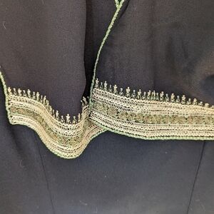 🖤 Scarf Tibetan Embroidery handsewn design 8" x 30", cream green